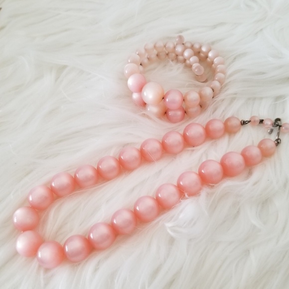 PinUp In A Pack Vintage Edition Jewelry Set - Picture 2 of 7